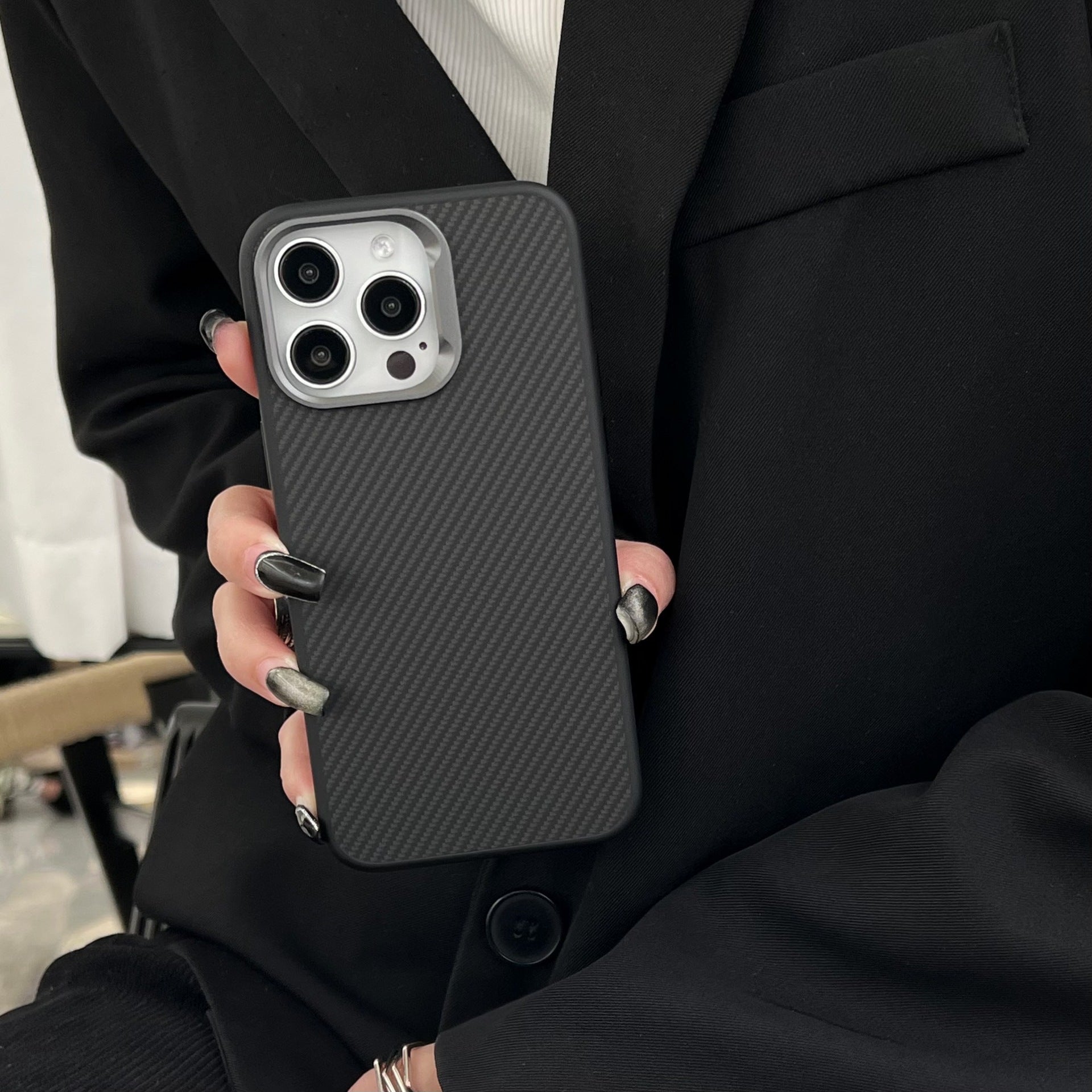 Magnetic Drop-resistant Hard Phone Case